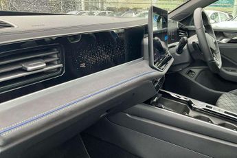 Volkswagen Passat 1.5 TSI eHybrid 272 Black Edition 5dr DSG