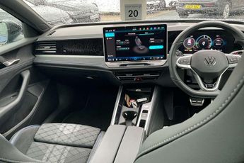 Volkswagen Passat 1.5 TSI eHybrid 272 Black Edition 5dr DSG