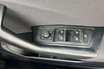 Volkswagen T-Roc 1.5 TSI Life 5dr DSG