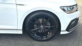 Volkswagen Passat 2.0 TDI EVO SCR R-Line 5dr DSG