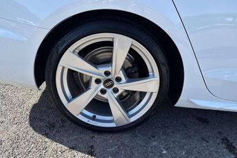 Audi A4 35 TFSI S Line 5dr S Tronic