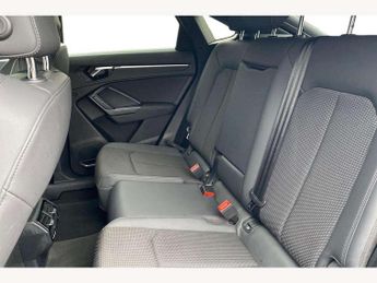 Audi Q3 35 TFSI S Line 5dr S Tronic