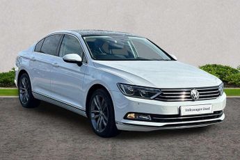 Volkswagen Passat 2.0 TDI SCR 190 GT 4dr [Panoramic Roof]
