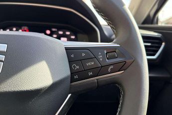 SEAT Leon 1.5 eTSI 115 SE Dynamic 5dr DSG [DAP]