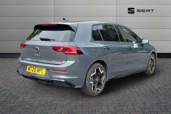 Volkswagen Golf 1.5 eTSI 150 R-Line 5dr DSG