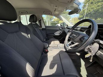Audi Q3 35 TFSI Sport 5dr S Tronic