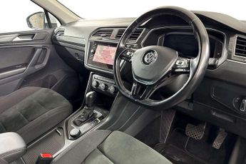 Volkswagen Tiguan 2.0 TSi 190 4Motion SEL 5dr DSG