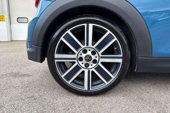 MINI Hatchback 1.5 Cooper Exclusive 3dr Auto