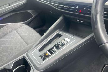Volkswagen Golf 1.5 eTSI 150 Life 5dr DSG