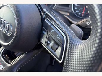 Audi Q2 35 TFSI Black Edition 5dr S Tronic