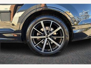 Audi Q7 55 TFSI Quattro S Line 5dr Tiptronic