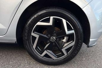 Volkswagen Polo 1.0 TSI 115 R-Line 5dr DSG