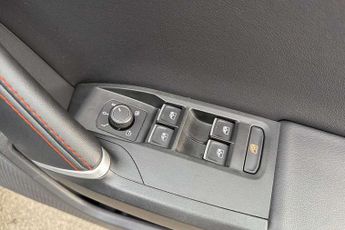 SEAT Leon 1.5 eTSI 150 FR Sport 5dr DSG
