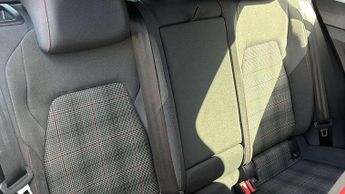 Volkswagen Golf 2.0 TSI 265 GTI 5dr DSG