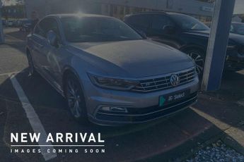 Volkswagen Passat 1.5 TSI EVO 150 R-Line 4dr DSG [Panoramic Roof]