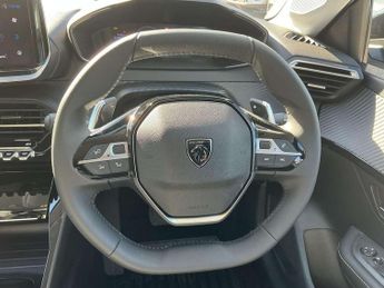 Peugeot 208 1.2 Hybrid 100 Allure 5dr e-DSC6