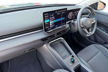 Volkswagen T-Roc 1.5 eTSI Life 5dr DSG