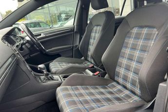 Volkswagen Golf 1.4 TSI GTE 5dr DSG