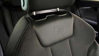 Audi A4 35 TFSI Black Edition 5dr S Tronic