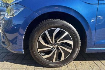 Volkswagen Polo 1.0 TSI Life 5dr DSG