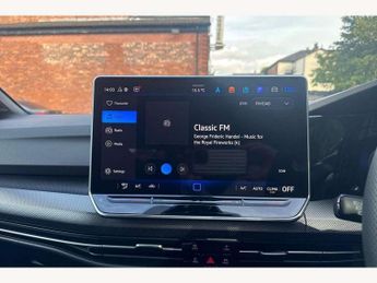 Volkswagen Golf 1.5 eTSI 150 Style 5dr DSG