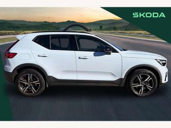 Volvo XC40 2.0 B3P Plus Dark 5dr Auto