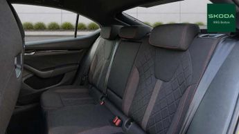 Skoda Octavia 2.0 TSI vRS 5dr DSG