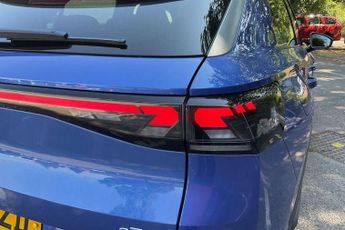 Volkswagen T-Roc 1.5 eTSI 150 R-Line 5dr DSG