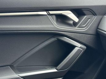 Audi Q3 35 TFSI S Line 5dr S Tronic