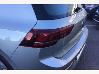 Volkswagen Golf 1.5 eTSI 150 Style 5dr DSG