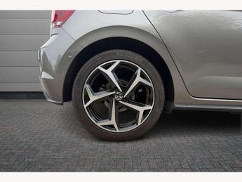 Volkswagen Polo 1.0 TSI 110 R-Line 5dr DSG