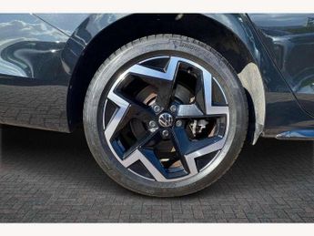 Volkswagen Passat 1.5 TSI eHybrid 272 R-Line 5dr DSG