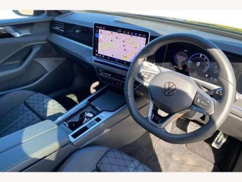 Volkswagen Passat 1.5 TSI eHybrid 272 R-Line 5dr DSG