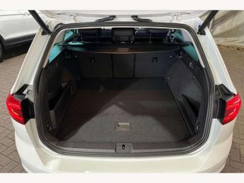 Volkswagen Passat 1.4 TSI PHEV GTE Advance 5dr DSG