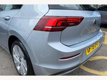 Volkswagen Golf 1.5 eTSI 150 Style 5dr DSG