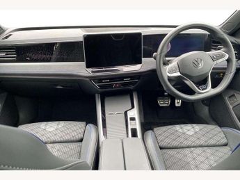 Volkswagen Passat 1.5 TSI eHybrid 272 R-Line 5dr DSG