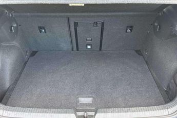 Volkswagen Golf 1.5 eTSI 150 Black Edition 5dr DSG