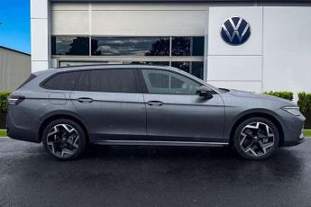 Volkswagen Passat 1.5 TSI eHybrid 272 R-Line 5dr DSG