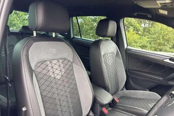 Volkswagen Tiguan 2.0 TDI R-Line 5dr DSG