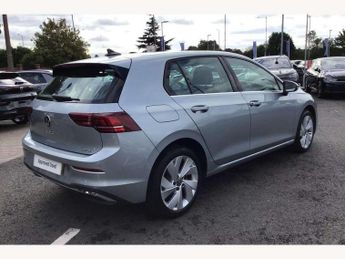 Volkswagen Golf 1.5 eTSI 150 Style 5dr DSG
