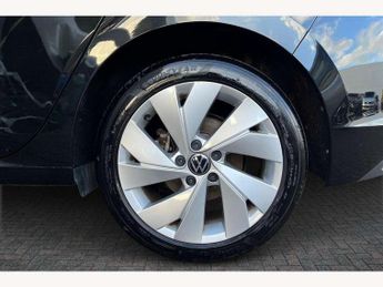 Volkswagen Golf 1.5 eTSI 150 Style 5dr DSG