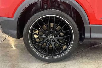 Audi Q2 SQ2 Quattro Black Edition 5dr S Tronic [Tech]