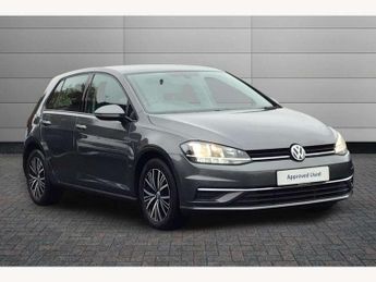 Volkswagen Golf TDi 1.6 TDI SE [Nav] 5dr DSG