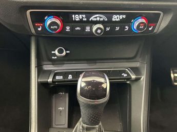 Audi Q3 35 TFSI S Line 5dr S Tronic