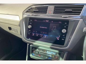 Volkswagen Tiguan 2.0 TDI R-Line 5dr DSG