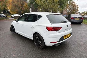 SEAT Leon 1.5 TSI EVO 150 FR Black Edition [EZ] 5dr DSG