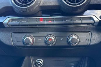 Audi Q2 35 TFSI Black Edition 5dr S Tronic