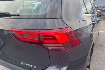 Volkswagen Golf 1.4 TSI eHybrid Style 5dr DSG