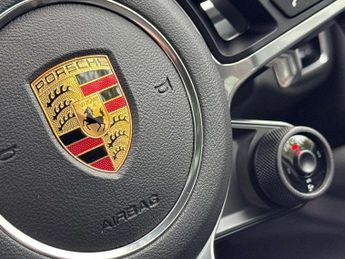 Porsche Cayenne Platinum Edition 5dr Tiptronic S