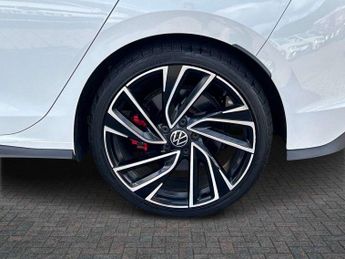 Volkswagen Golf 2.0 TSI GTI 5dr DSG